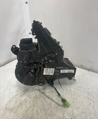 Chrysler Voyager Interior heater climate box assembly P68245823AB
