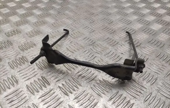 Nissan X-Trail T32 Battery bracket 