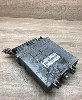 Nissan Primera Engine control unit/module ECU 237102J661 0281001629 WithPlug