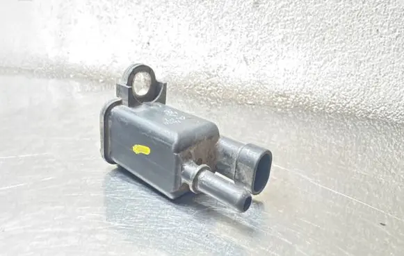 Opel Insignia A Secondary air pump 12592015 MX1362003250 12V02K19