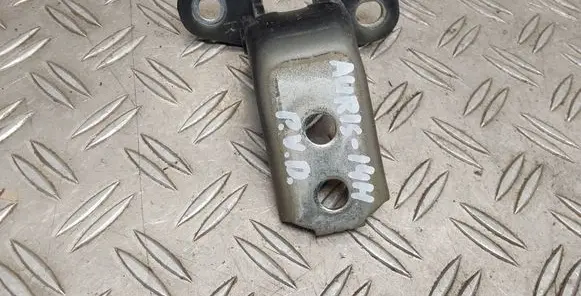 Toyota Auris E180 Front door upper hinge 