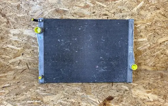 BMW X5 F15 Coolant radiator 8654431