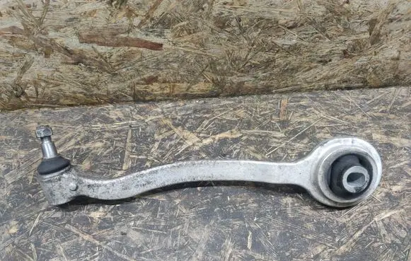 Mercedes-Benz CL C215 Front lower control arm/wishbone A2203331305