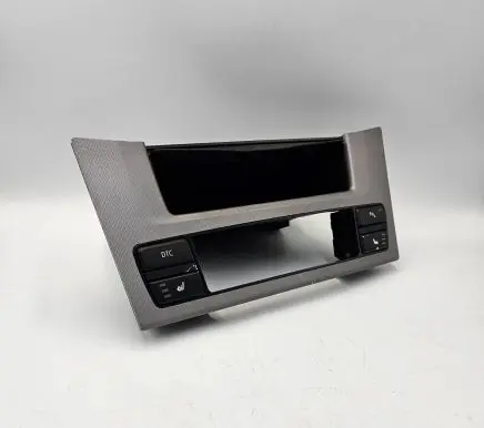 BMW 5 E60 E61 Dashboard glove box trim 9139391 7892883
