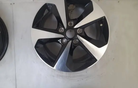 Nissan Qashqai R16 alloy rim BV81A