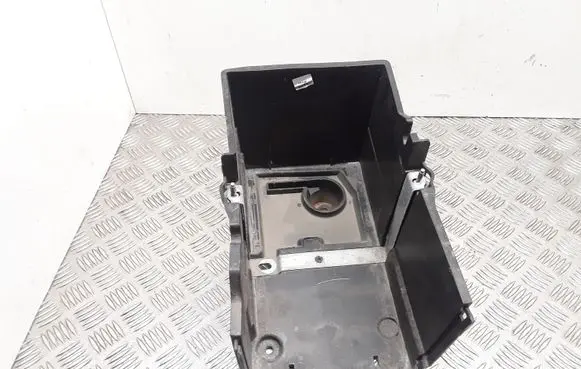 Ford Focus Battery box tray AM5110723AD