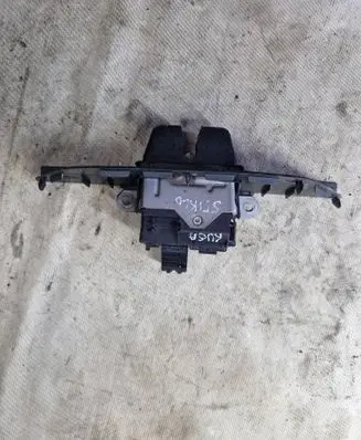 Ford Kuga I Tailgate window lock/catch/latch 8V41S442A66AE