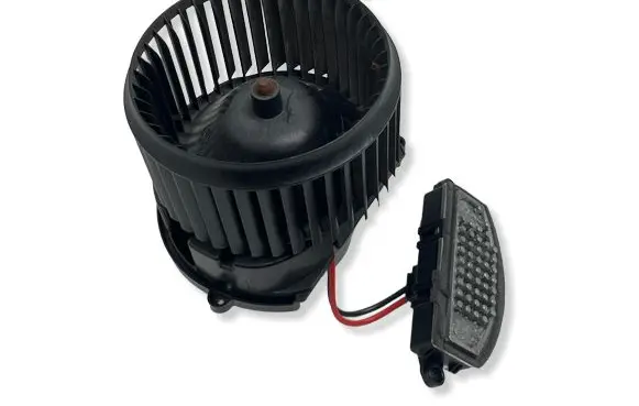 BMW X1 F48 F49 Heater fan/blower 64119297752 20180507 64119377854