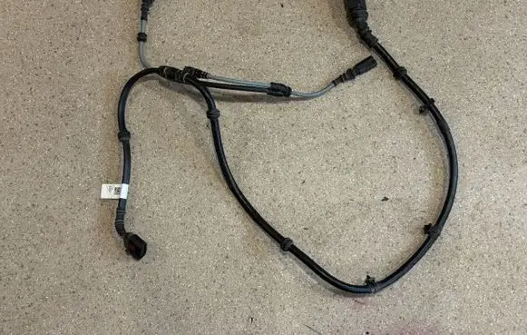Porsche Taycan 9J1 Rear ABS sensor wiring 9J1971286B