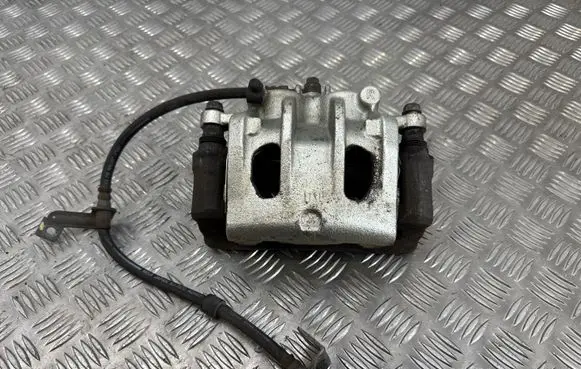 KIA Sorento Front brake caliper 