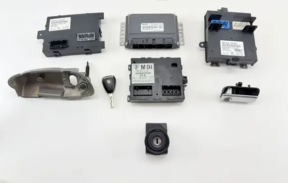 Porsche Cayman 987 Engine ECU kit and lock set 99761860102 0261207987 1039S07878
