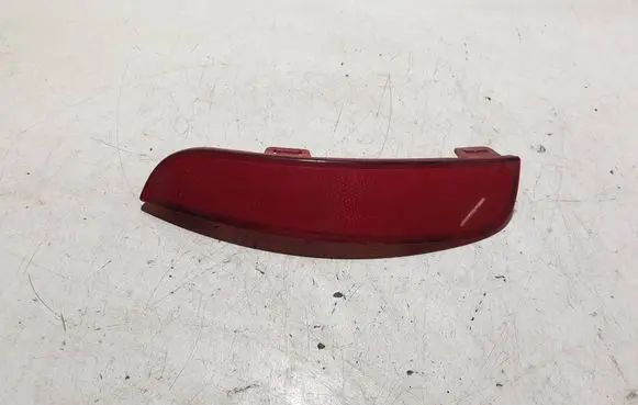 Volvo V50 Rear tail light reflector 30763346 0046670207