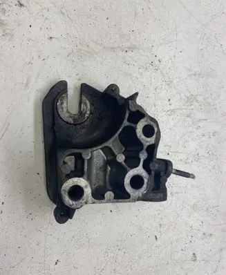 Ford Kuga I Engine mounting bracket AV616030BC