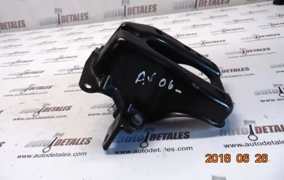 Toyota Avensis T250 Battery bracket 