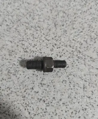 BMW 5 E39 Nuts/bolts 11121718856