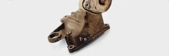 Citroen C3 Gearbox mounting bracket