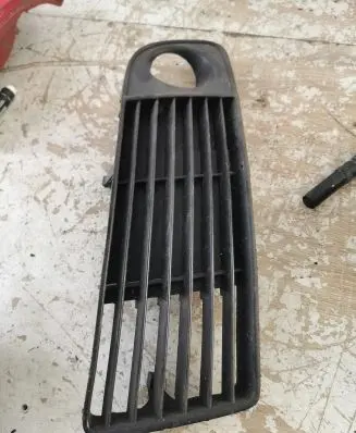 Audi A6 S6 C5 4B Front bumper lower grill