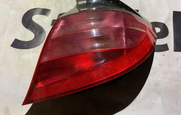 Mercedes-Benz C W203 Rear/tail lights