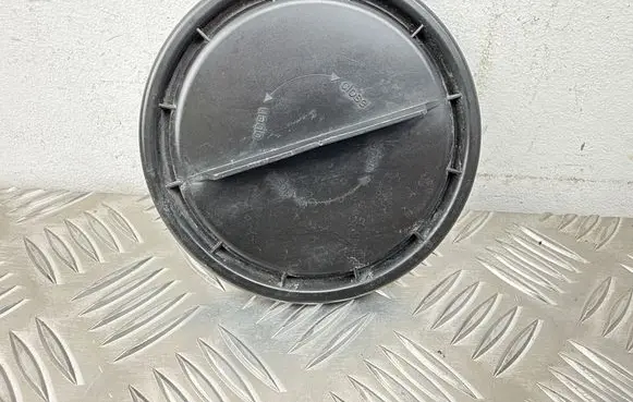 BMW 5 F10 F11 Headlight/headlamp dust cover 15822200
