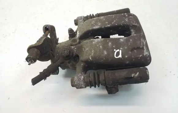Opel Insignia A Rear brake caliper