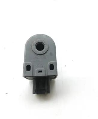 Hyundai i40 Alarm relay 957103L010