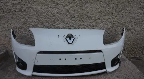 Opel Zafira B Front bumper