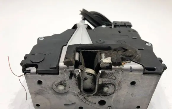 Fiat Ducato Front door lock 1395264080