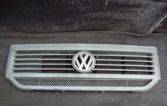 Volkswagen I LT Front grill 281853653