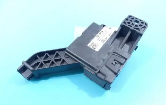 Toyota Yaris Central body control module 88650-0D320 IMPRK1173615