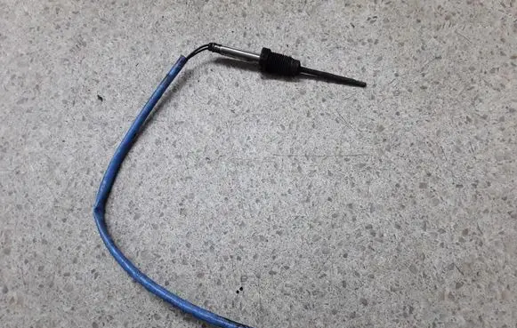 Exhaust gas temperature sensor