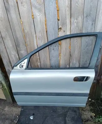 Volvo S80 Front door