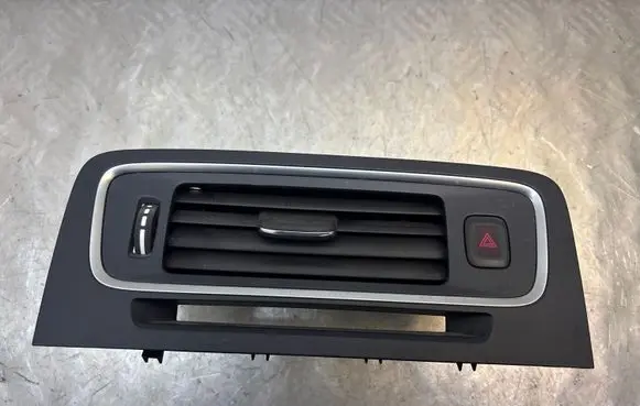 Volvo V60 Dash center air vent grill 30791699