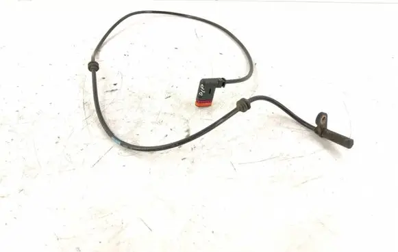 Mercedes-Benz GLK (X204) ABS rear brake sensor 2045401317 A2045401317
