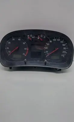 Volkswagen Golf IV Speedometer (instrument cluster) 0263628060 1J0920825
