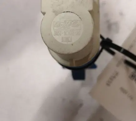 Ford Focus C-MAX Brake pedal sensor switch 3M5T9C872AB