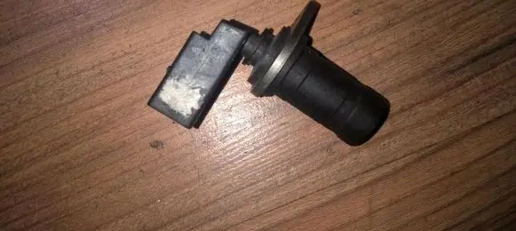 BMW 3 E46 Crankshaft position sensor 1709616 1620107