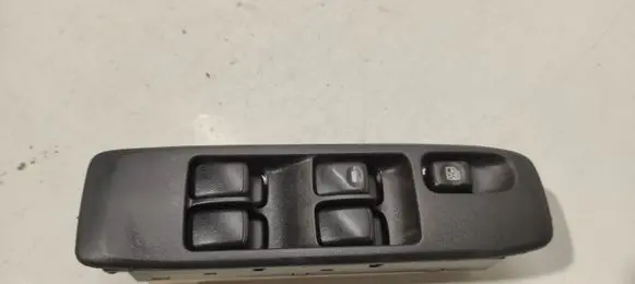 Mitsubishi Pajero Electric window control switch MR445652 C8DD251M 1620D1