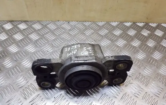 Volvo S80 Gearbox mount