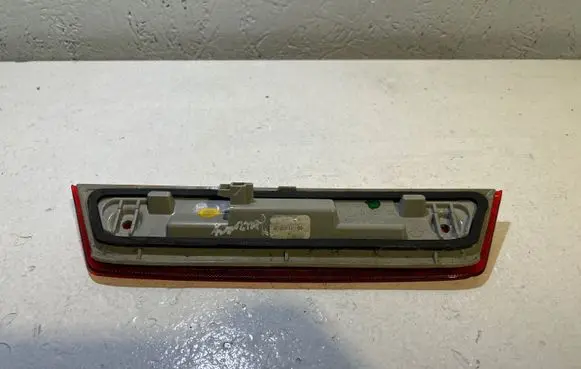 Dodge Journey Third/center stoplight 05116302AC 400269