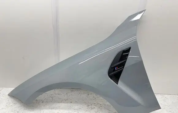BMW M4 G82 G83 Fender 