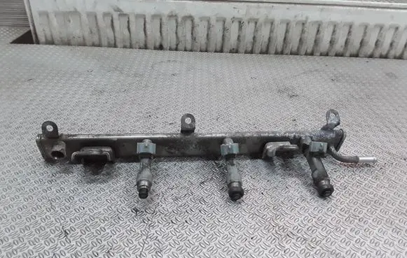 Suzuki Liana Fuel injectors set 2975000540