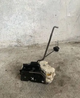 Audi A4 S4 B7 8E 8H Front door lock