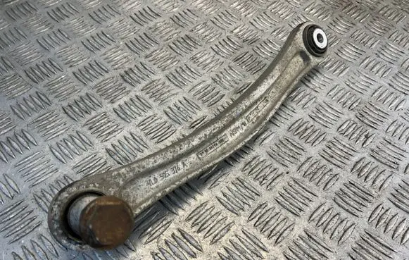Porsche Cayenne (9PA) Rear control arm 7L0505376A