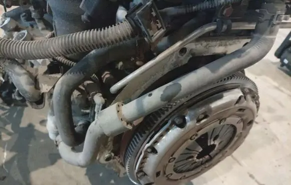 Volkswagen PASSAT B6 Engine coolant pipe/hose