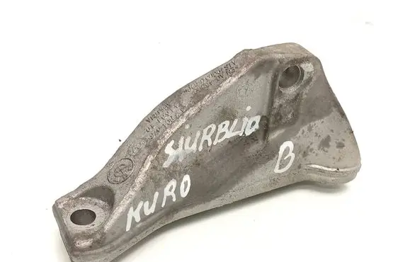 BMW 1 E81 E87 Fuel pump bracket 7804376