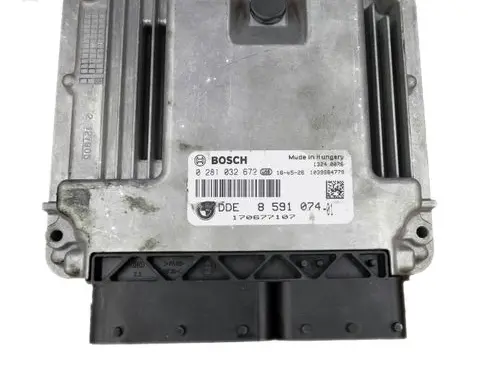 BMW 5 F10 F11 Engine control unit/module 8591074