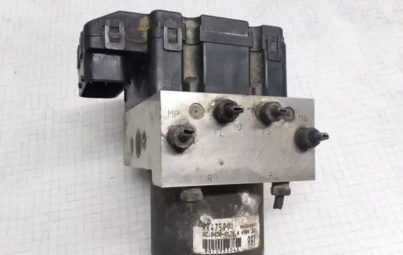 Mitsubishi Space Wagon ABS Pump MR475991 045001784