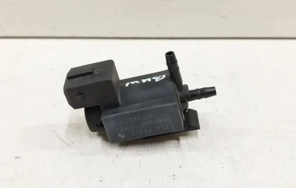 BMW 5 E60 E61 Turbo solenoid valve 1742712 72234100 05T094