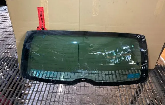 Renault Clio II Rear windscreen/windshield window 