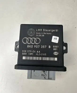Audi A5 8T 8F Light module LCM 8K0907357B 00011091 00837924AA